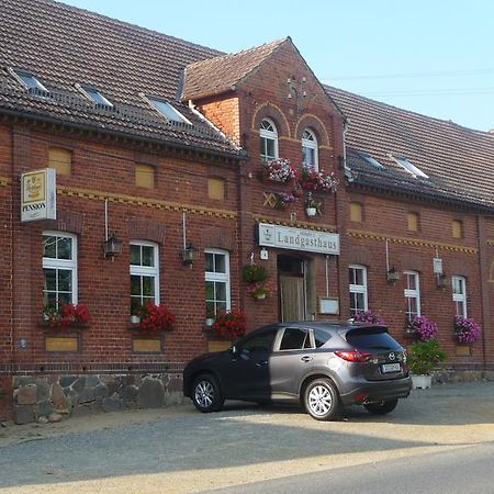 Werners Landgasthaus Lieskau Exteriör bild